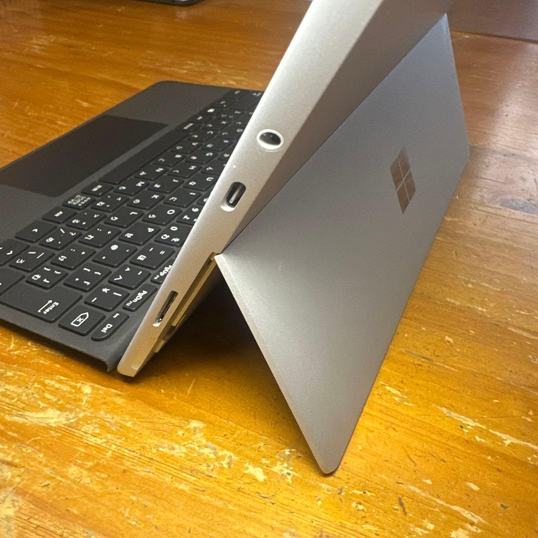 【極美品】Surface Go 2 128GB (1926）充電器付・初期化済