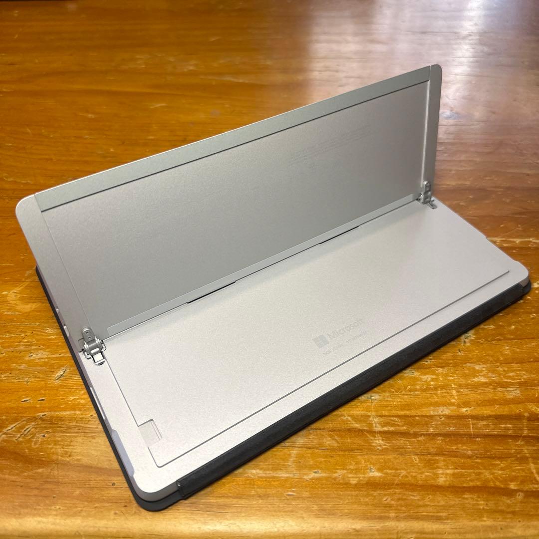 【極美品】Surface Go 2 128GB (1926）充電器付・初期化済