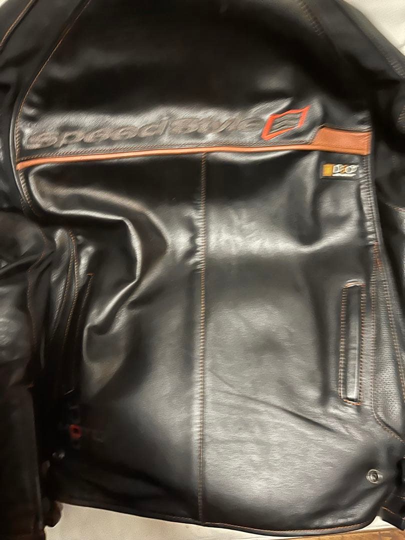 hyodoレザージャケット・ブーツアウトパンツ　サイズＭ