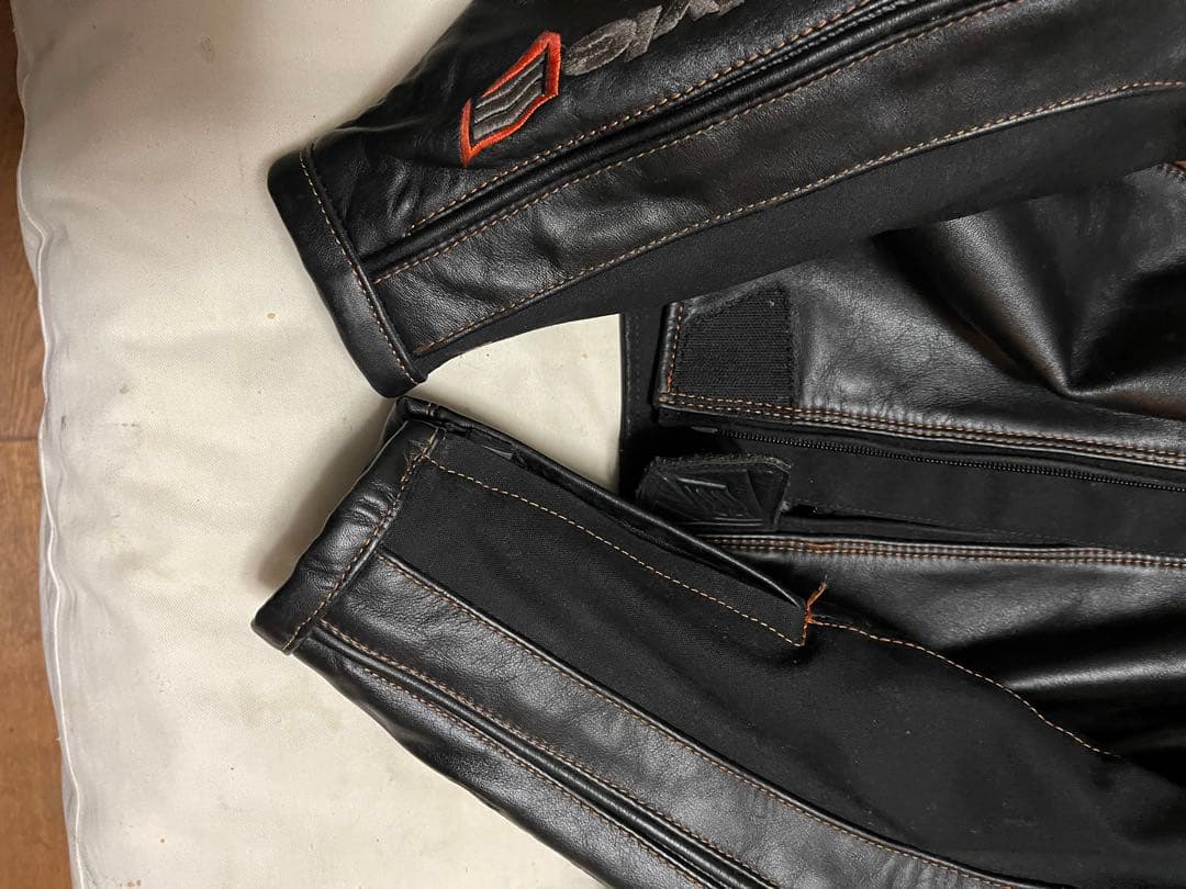 hyodoレザージャケット・ブーツアウトパンツ　サイズＭ