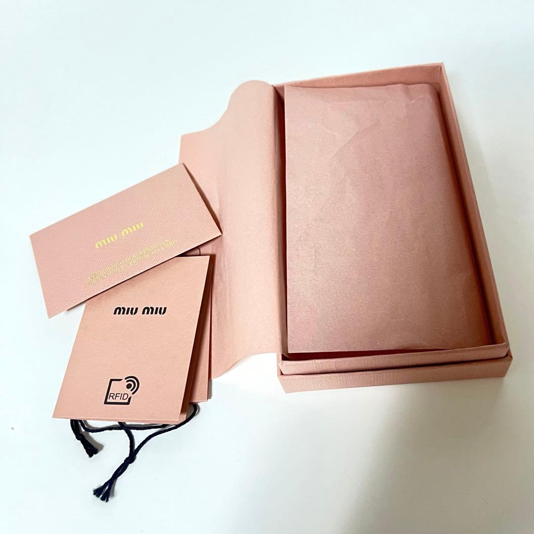 ☆【未使用品】miu miu ミュウミュウ iPhone12 mini ケース