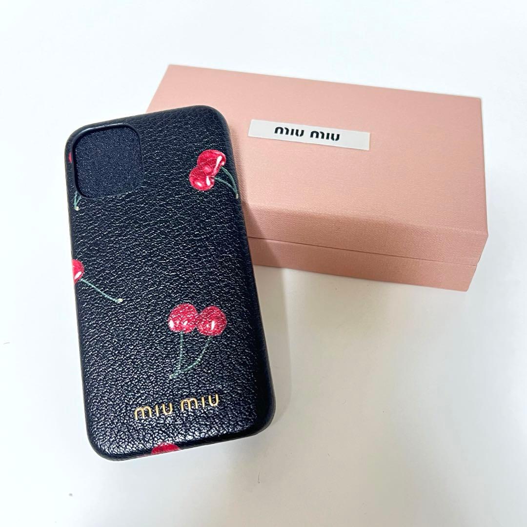 ☆【未使用品】miu miu ミュウミュウ iPhone12 mini ケース