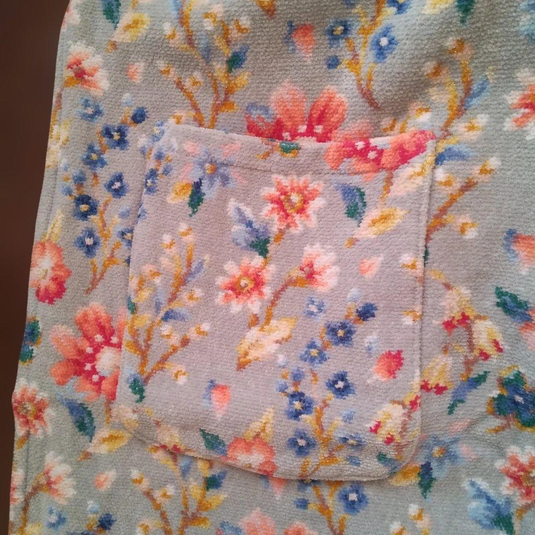 新品 フェイラーの花柄エプロン 金ラメ入り