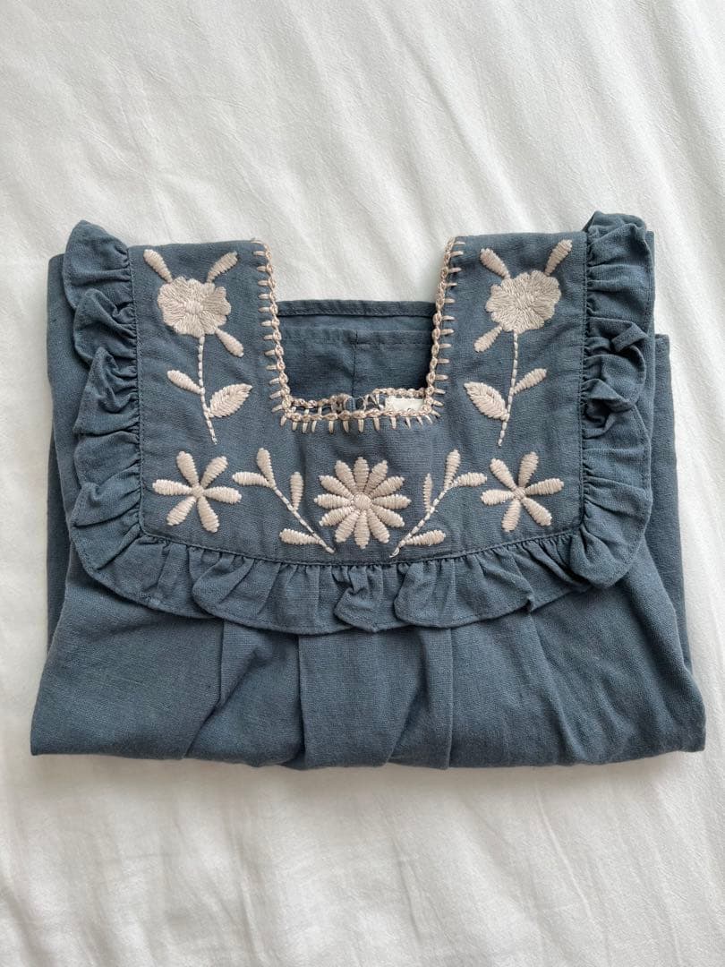 く*る様 Apolina x Misha&Puff コラボ ブラウス 3-5y