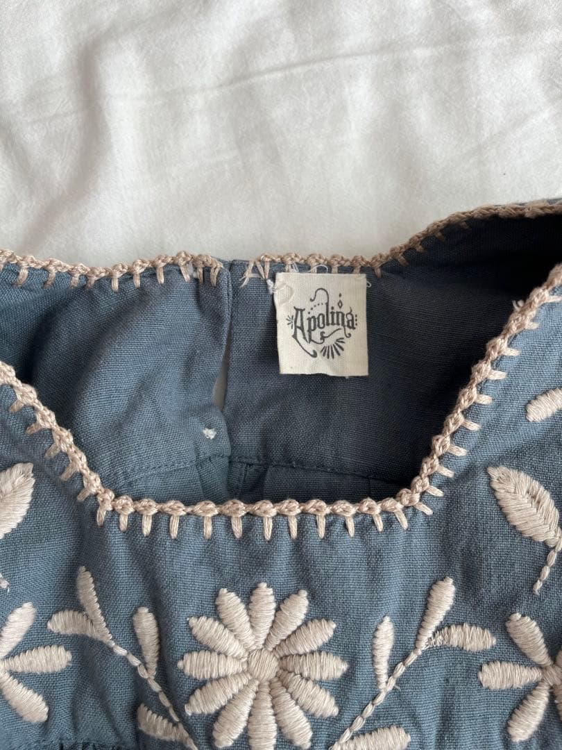 く*る様 Apolina x Misha&Puff コラボ ブラウス 3-5y