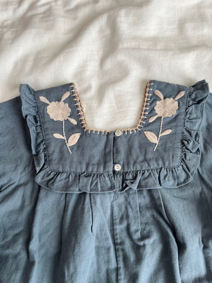 く*る様 Apolina x Misha&Puff コラボ ブラウス 3-5y