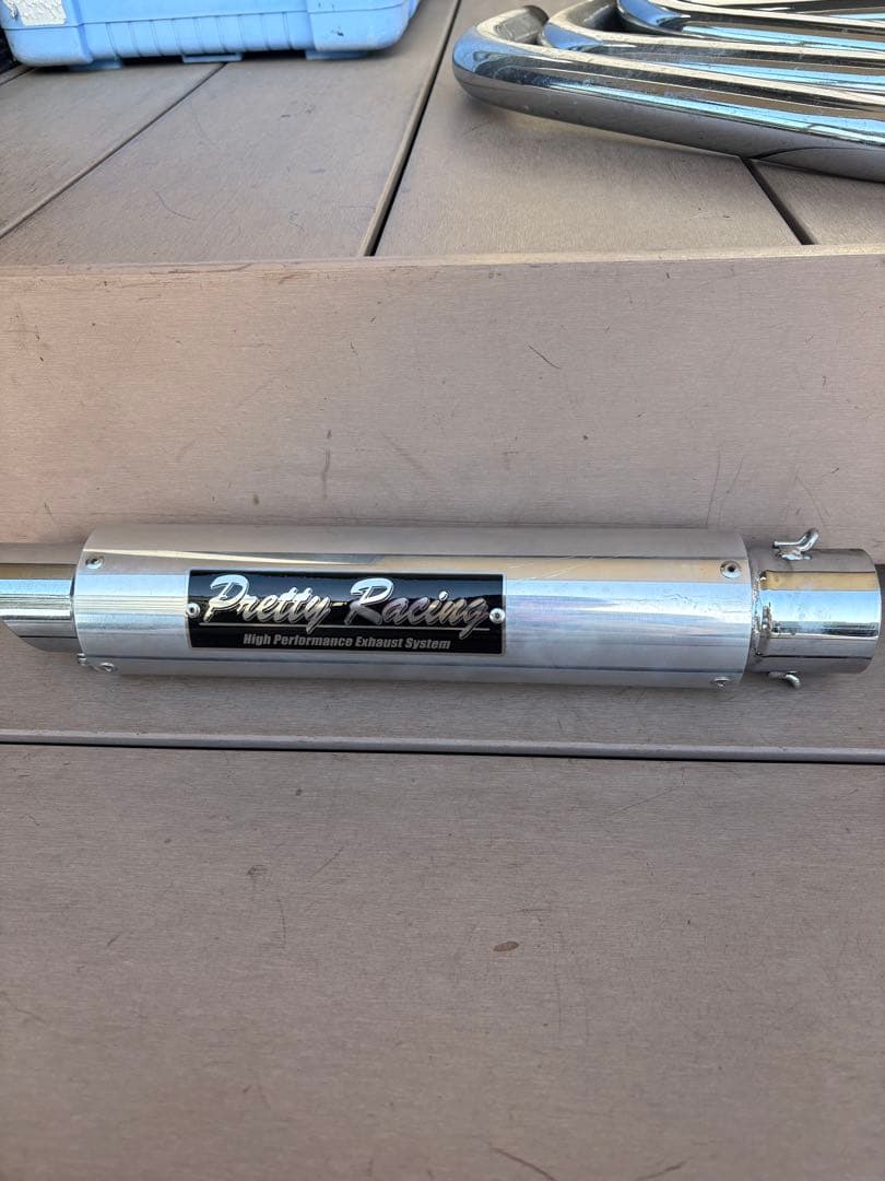 Pretty Racingマフラー イナズマ400