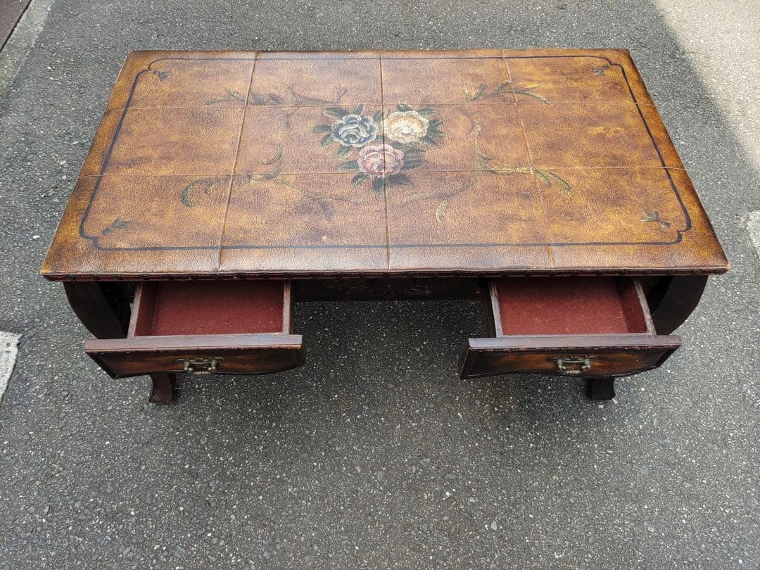 時代家具　猫脚デスク　両面引き出　飾台　西洋っぽい　コーヒーテーブル　店舗什器