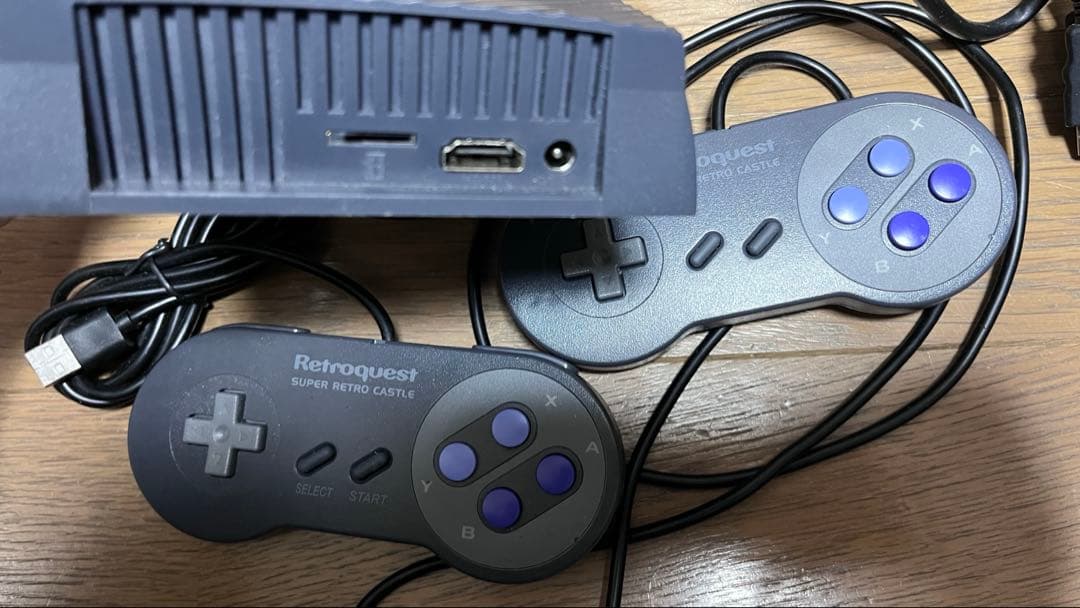 レトロクエスト　エミュレーター　電源プラグ無し　コントローラー2個セット