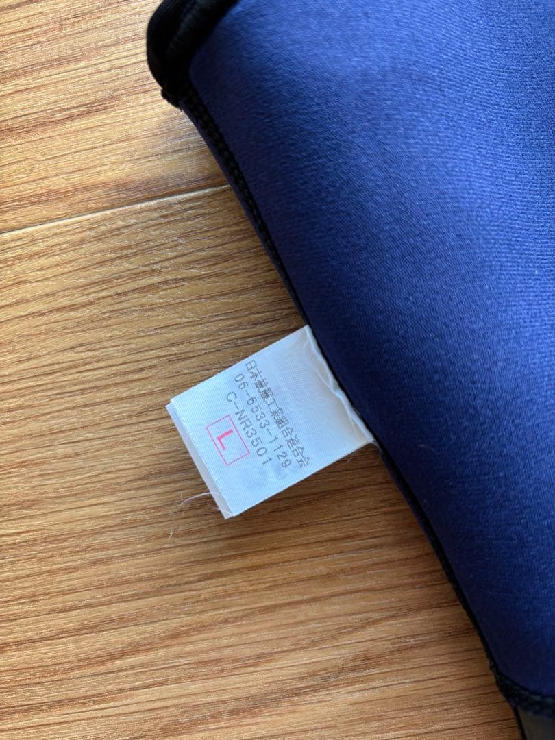 axxe classic レディース 1.5mm トップス　美品