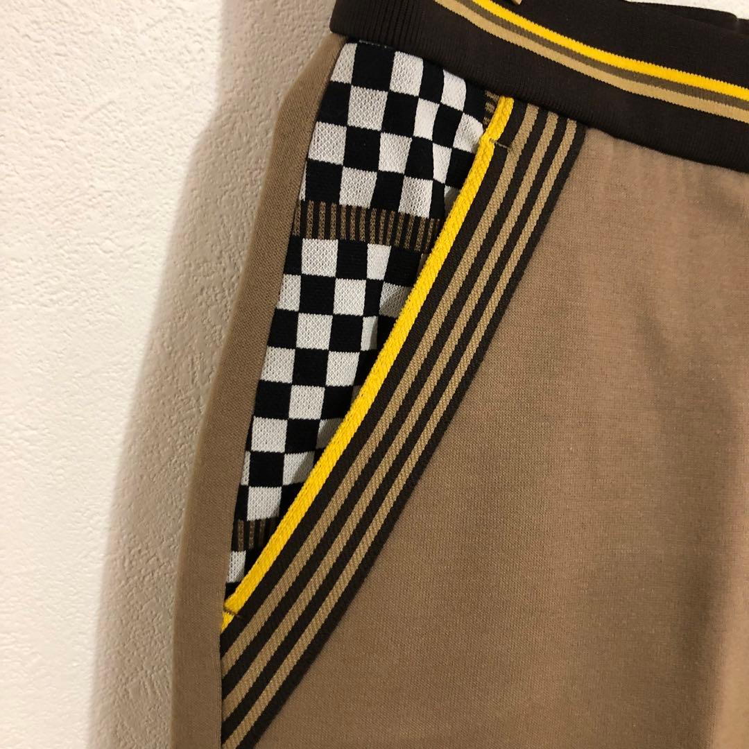 FENDI スラックス トラウザーズ ブラウン ダークブラウン イエロー50