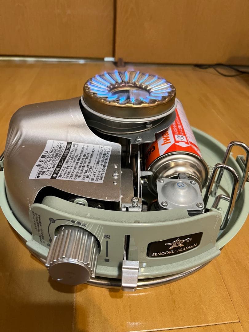 センゴクアラジン　ガスストーブ