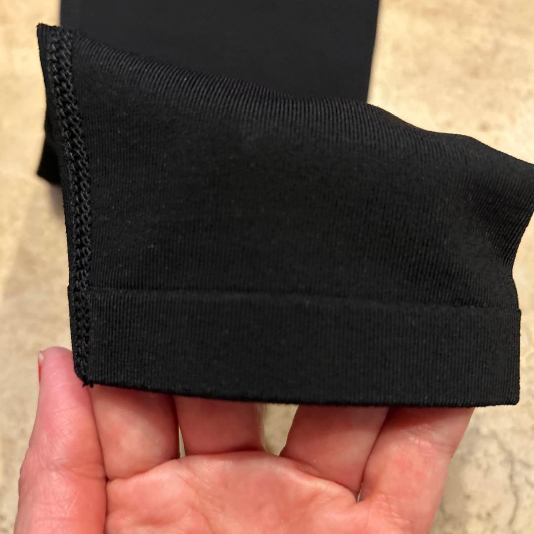 アライア　レギンス　ストレッチ