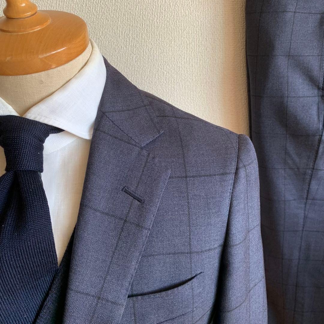 TOMORROWLAND スーツ