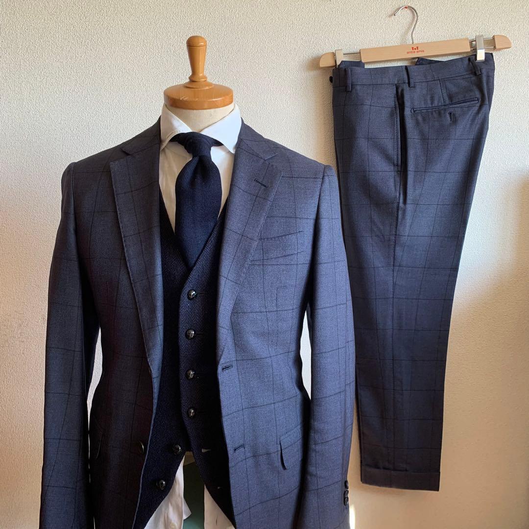 TOMORROWLAND スーツ