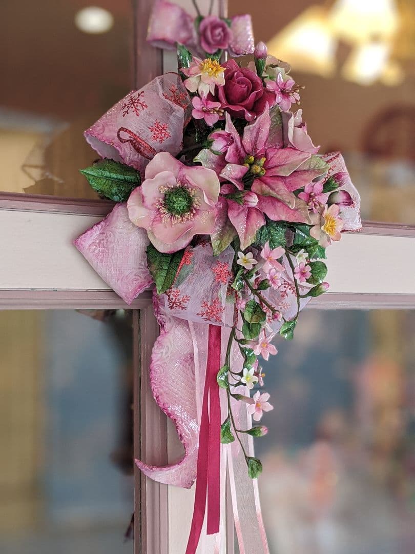 クレイフラワー♡ロココ調リボン台にピンクのポインセチア♡クリスマス♡ハンドメイド