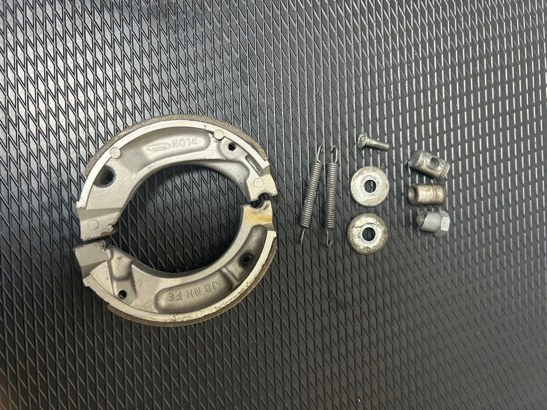 ジャイロキャノピー　ta02 フロントホイール一式