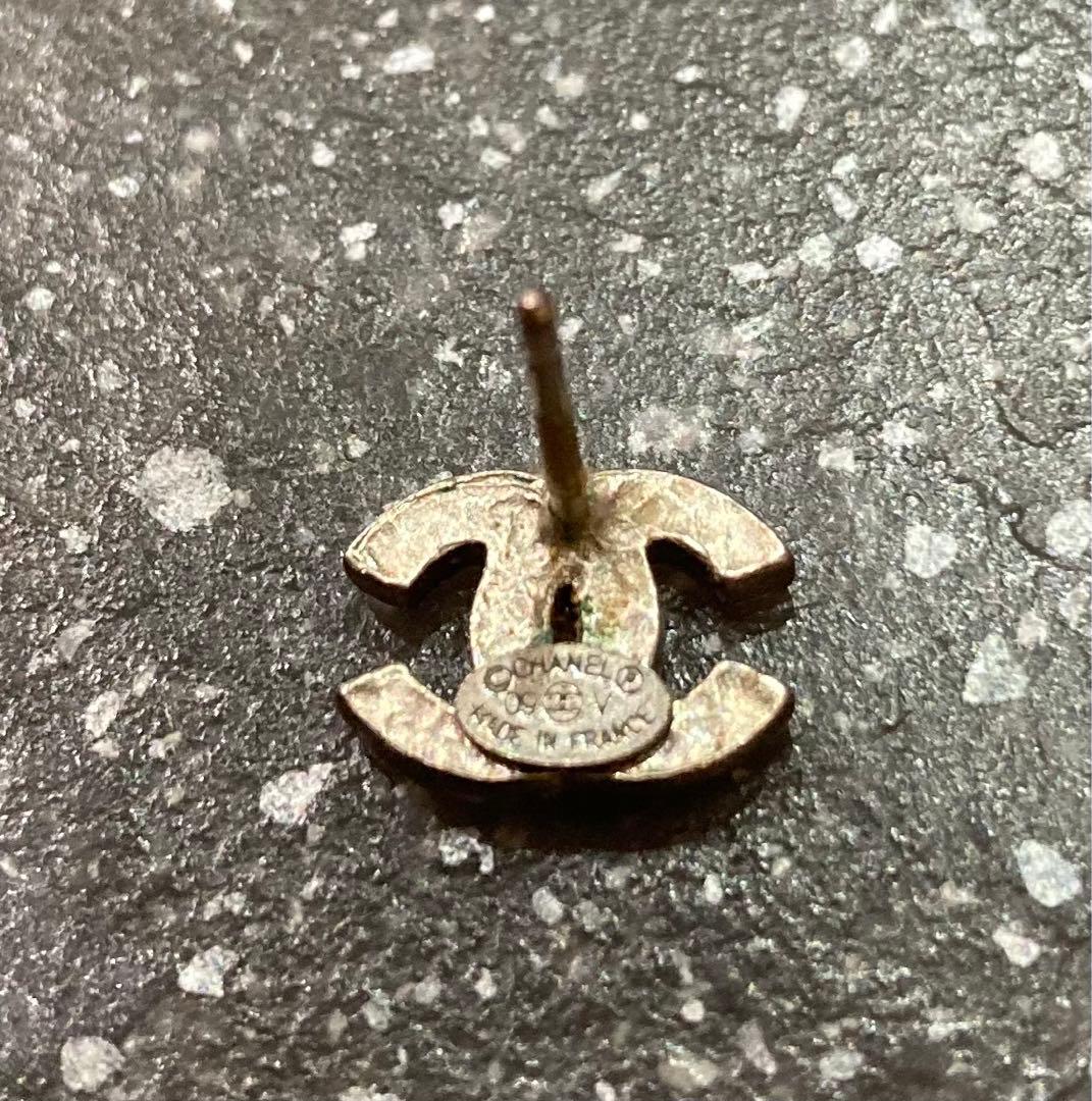 最終価格 CHANEL CCロゴピアス シルバー