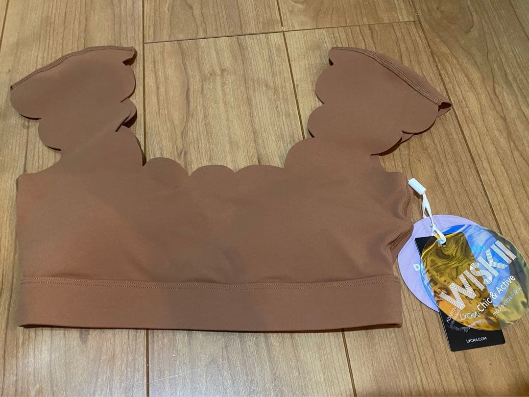 ⭐︎新品未使用⭐︎ヨガウェアセット かわいい　スカラップ ピラティス　ルルレモン