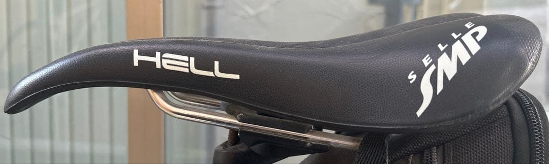 お値下げ【取引3月まで】直接引き取りのみ　CANNONDALE CAAD8➕他