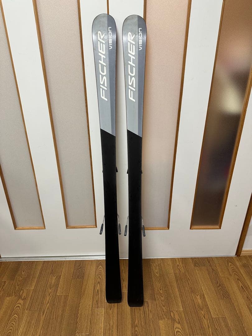 中古FISCHER スキー板155cm,ブーツ25.5cm,ストック110cm