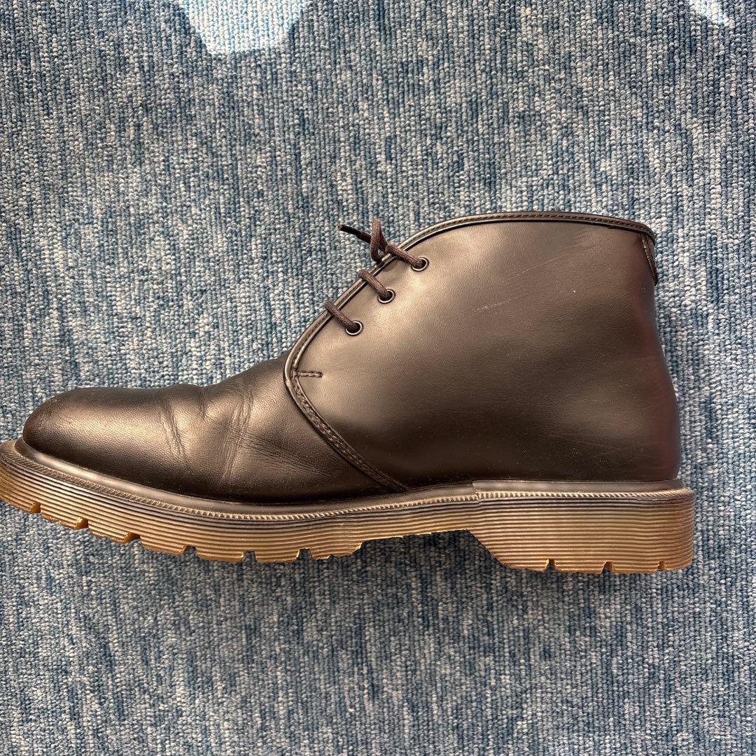 Dr. Martens ブラック チャッカブーツ