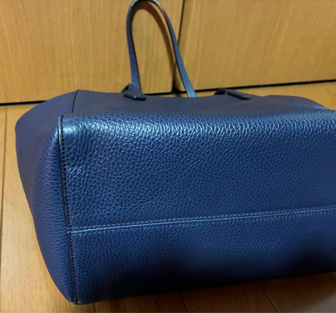 Gucci グッチ　スウィングラージトート　ネイビー