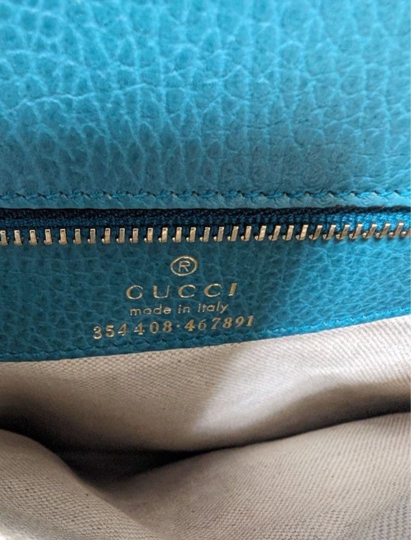 Gucci グッチ　スウィングラージトート　ネイビー