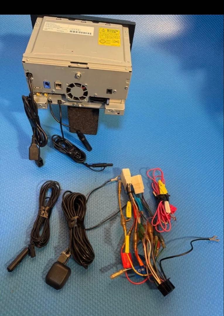 値下げ12/16まで！ケンウッド　KXMG305W(MDV-D305W同等)