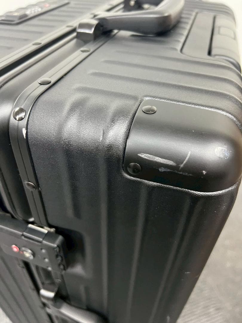 リベティ多機能キャリーケース【マットブラックМサイズ】A8