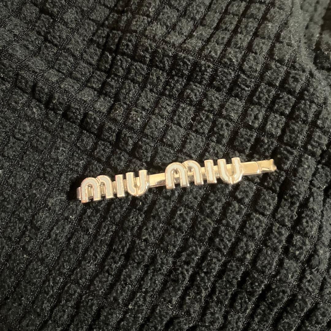 miu miu シルバー ヘアピン