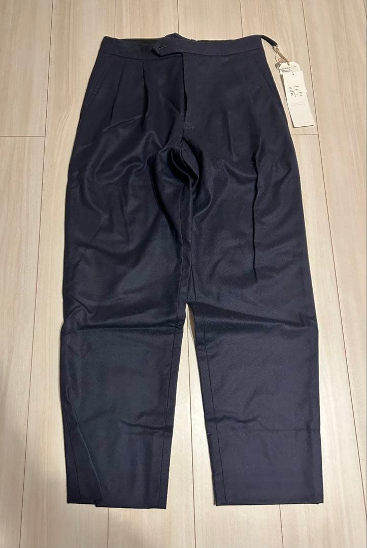 か*ず様 comori コモリ フラノ ウール 2タックパンツ