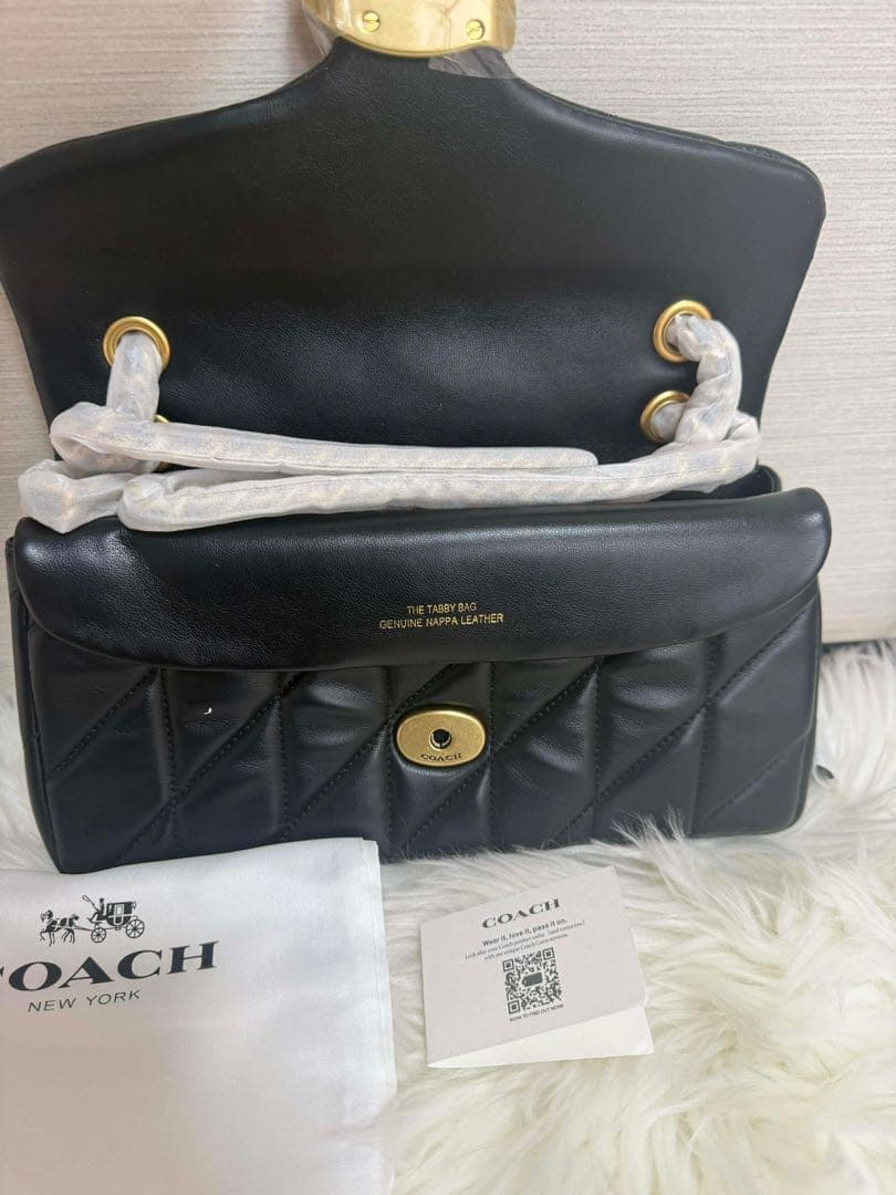 COACH ブラックレザー ショルダーバッグ26cm