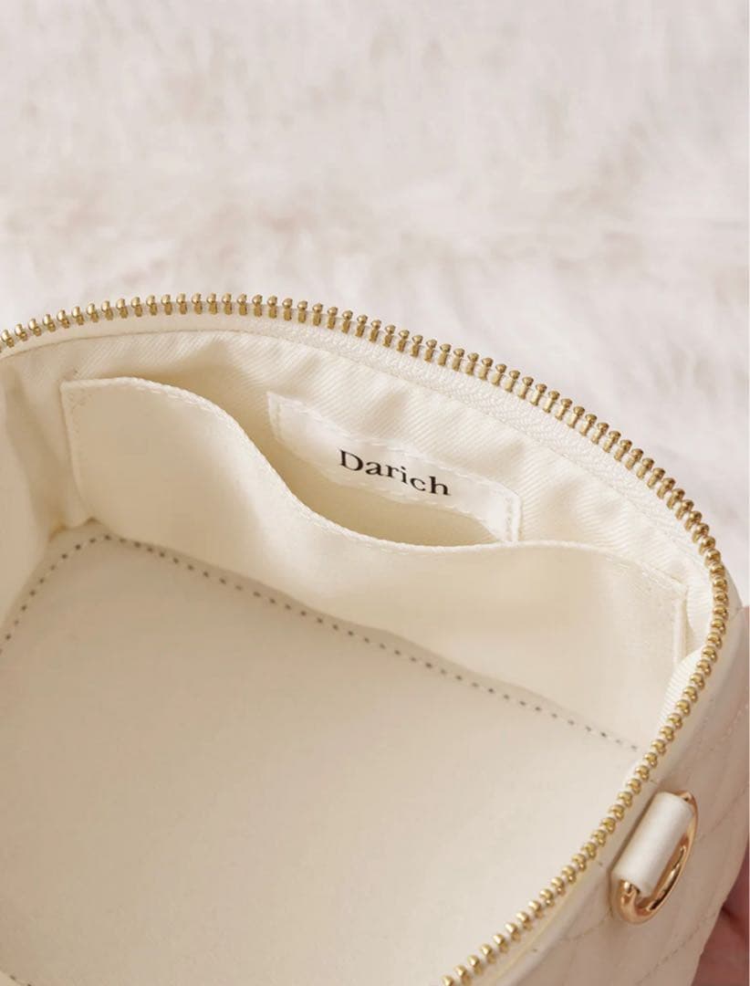 Darich キルティングスクエアミニバッグ ホワイト