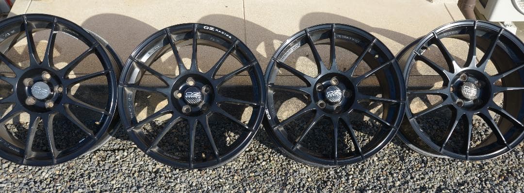 OZ Racing Ultraleggera 18インチ ②