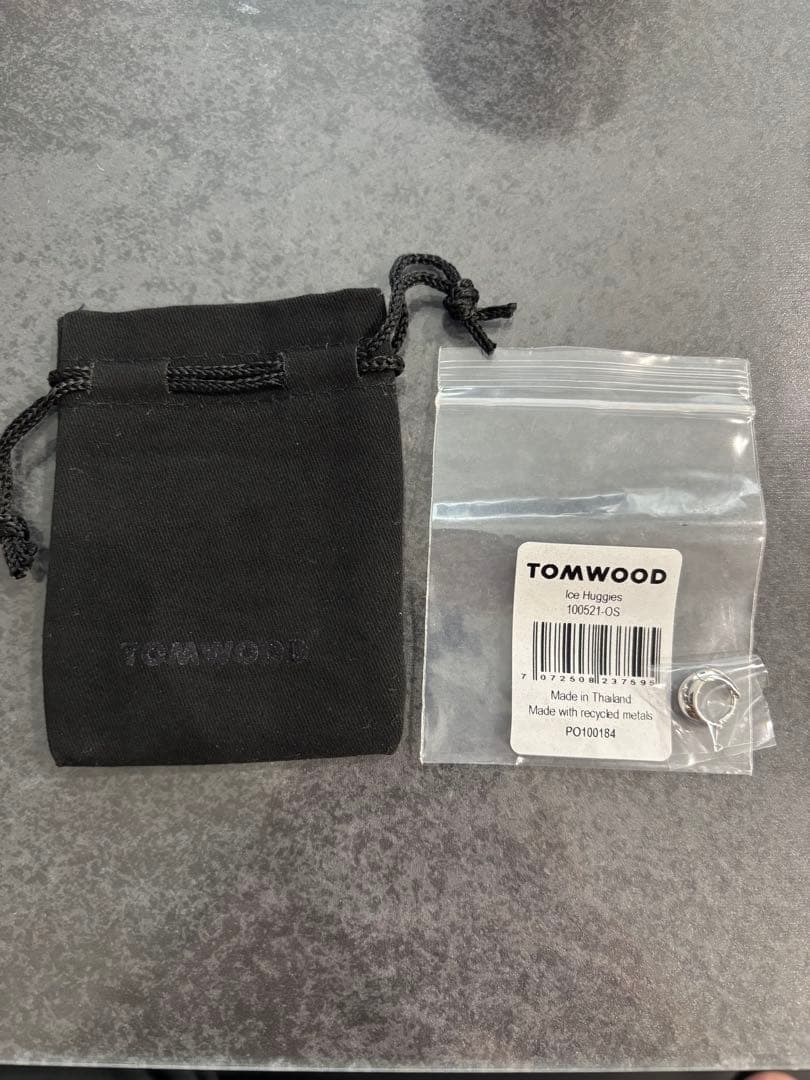 TOMWOOD Ice Huggiesピアス(片耳用)