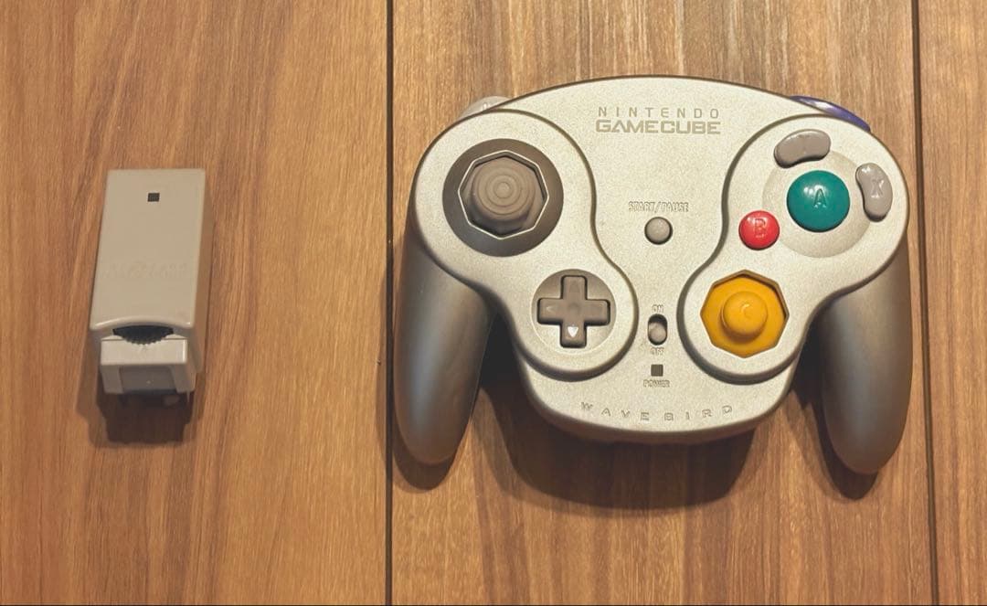 GC ワイヤレスコントローラウェーブバードシルバー