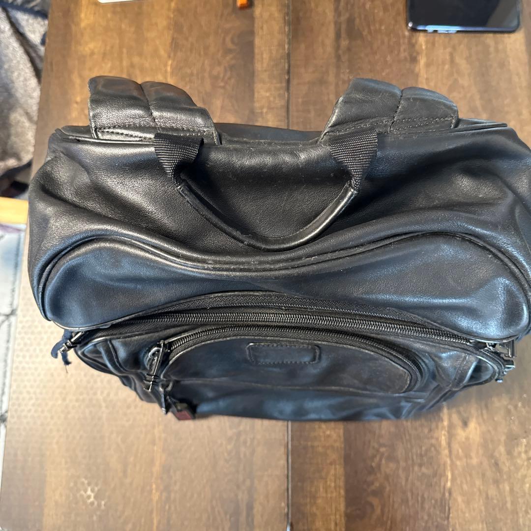 トゥミ　TUMI オールレザー　リュック