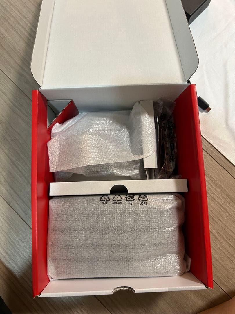 Nintendo Switch 本体 グレー（美品・2024年購入）