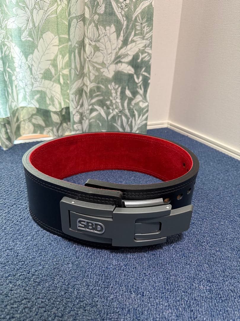 null8　SBD トレーニング・パワーベルト 黒/赤