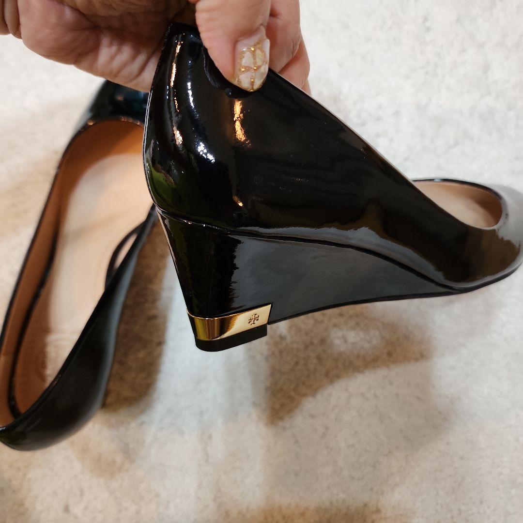 新品未使用試着のみ:Tory Burch ブラック フラットシューズ 箱付き