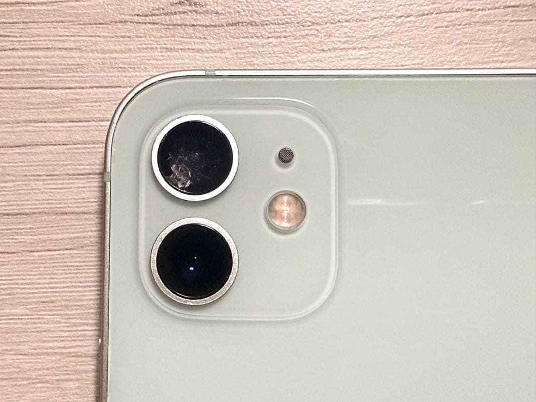 L*y様 iPhone12 カメラ割れジャンク品