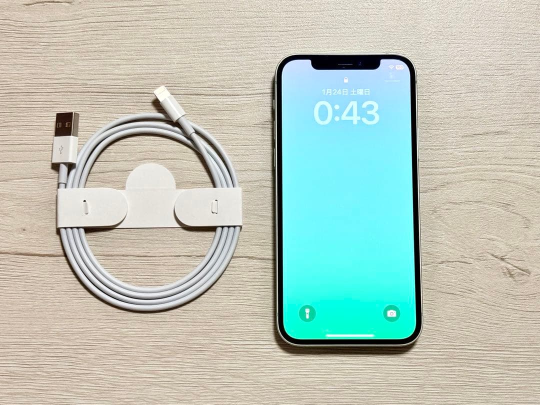 L*y様 iPhone12 カメラ割れジャンク品