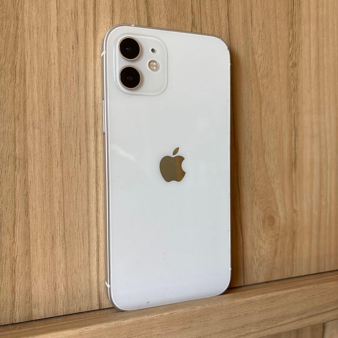 iPhone 12 ホワイト 64G