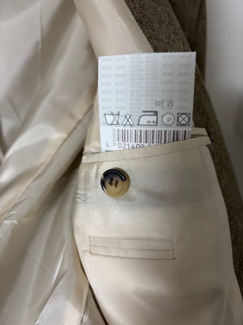 BOSS ブラウン ウール スーツ　サイズ48 ベージュ
