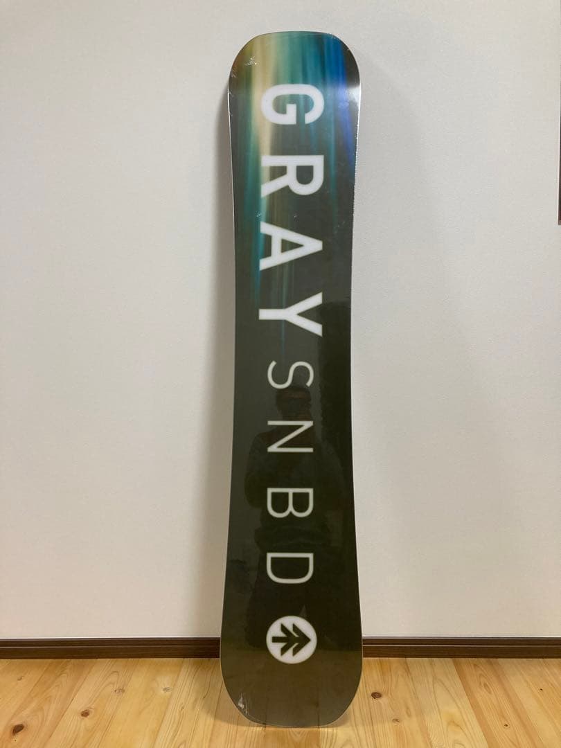 新品未使用　GRAY SHRED 154cm スノーボード　グレイ　シュレッド