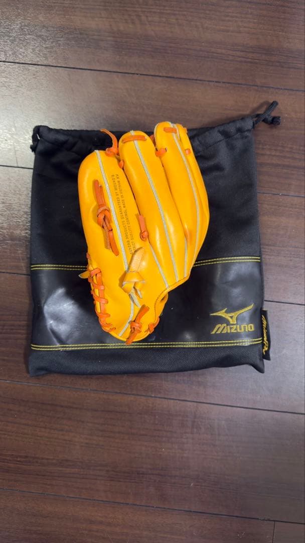 ミズノ　ビクトリーステージ　一般硬式内野手用グローブ