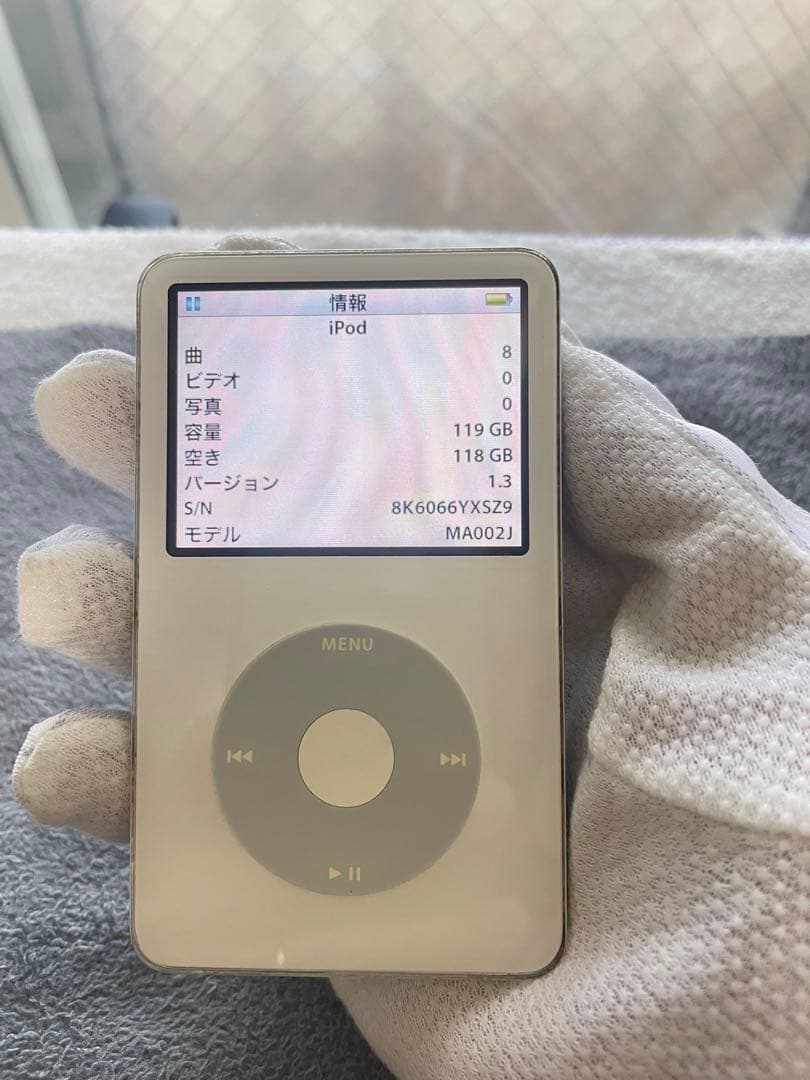 Apple iPod classic 第5世代 A1136 30GBモデル