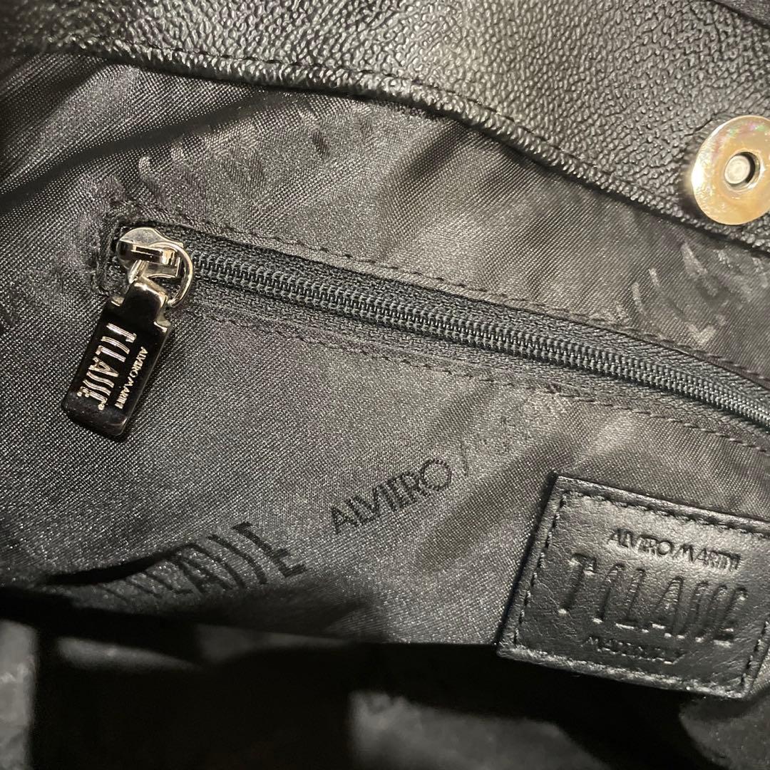 希少プリマクラッセ トートバッグ ブラック チャーム付き　世界地図柄