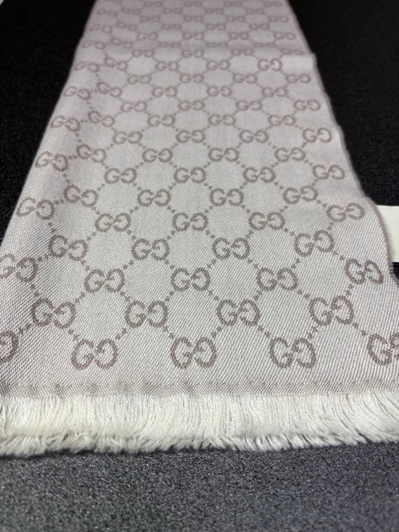 《最終値下げ》GUCCI マフラー GGパターン ホワイト×グレー 《正規品》